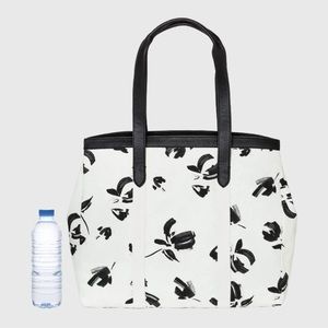 Zip Closure Tote Handbag - A New Day™